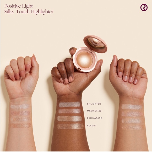 NIB Rare Beauty MESMERIZE ~Rose~ Positive Light Silky Touch Powder Highlighter - Picture 6 of 7